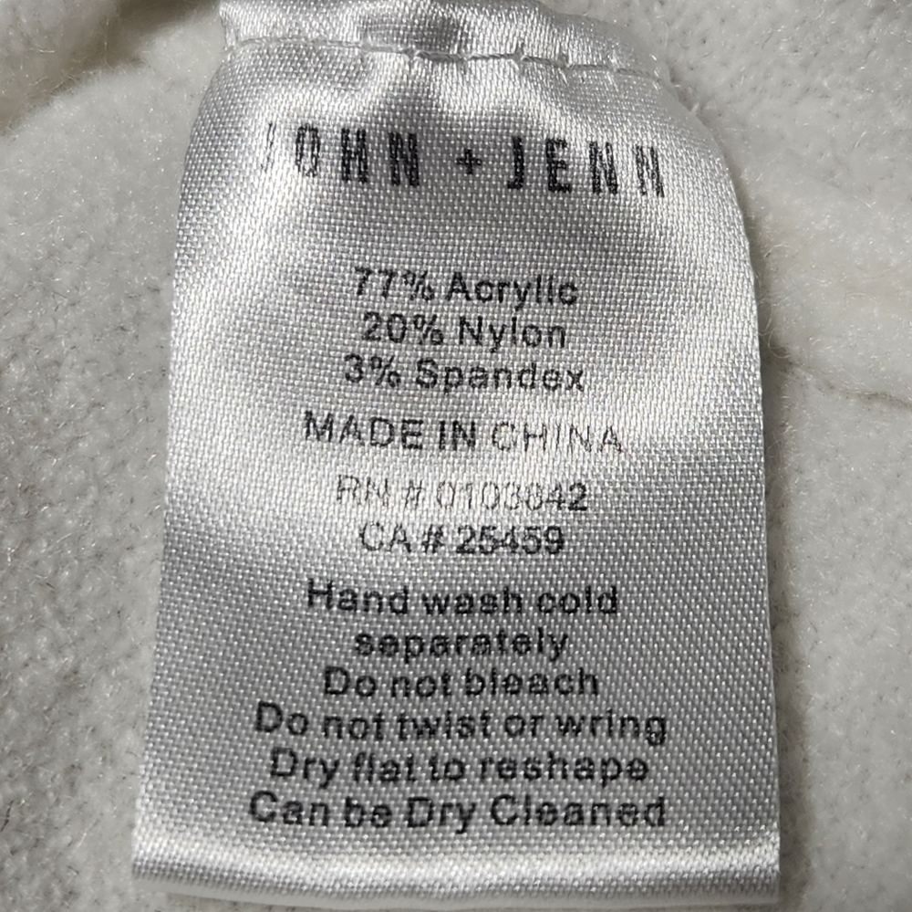 EUC ANTHROPOLOGIE JOHN+JENN LOVE SWEATER SZ XS - Picture 11 of 12